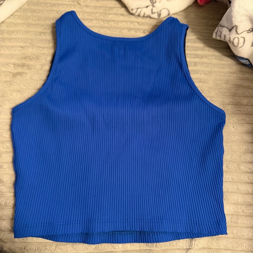 Year of Ours Ribbed Active Cami Blue Cropped Tank - Picture 4 of 5